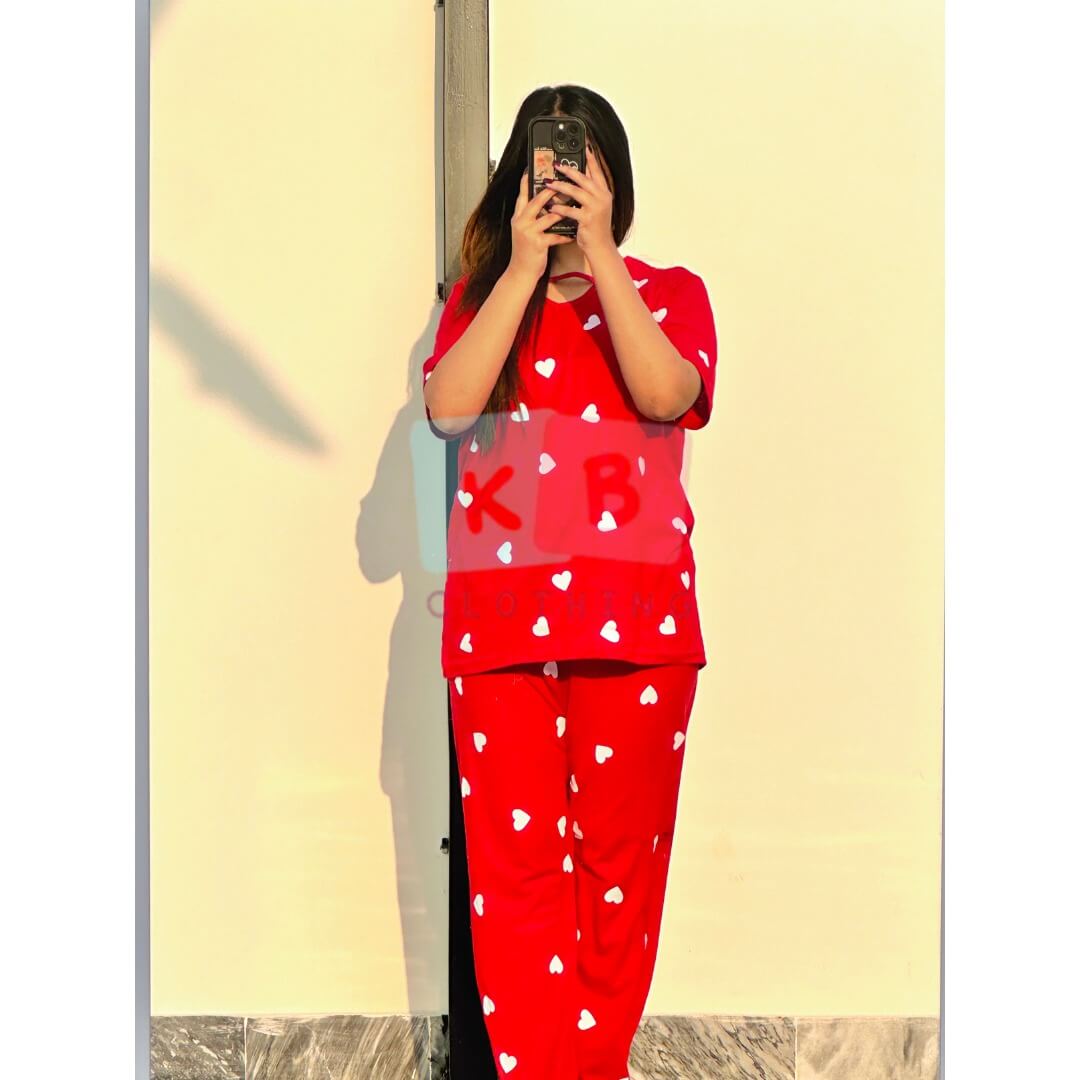 Red With White Herats Print Half Sleeves T-shirt With Hearts Printed Trouser Suit
